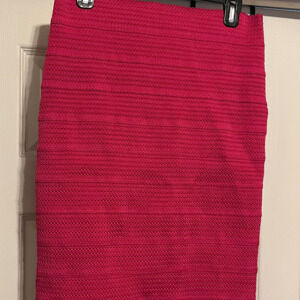 New York & Co fuschia pink bandage skirt size M